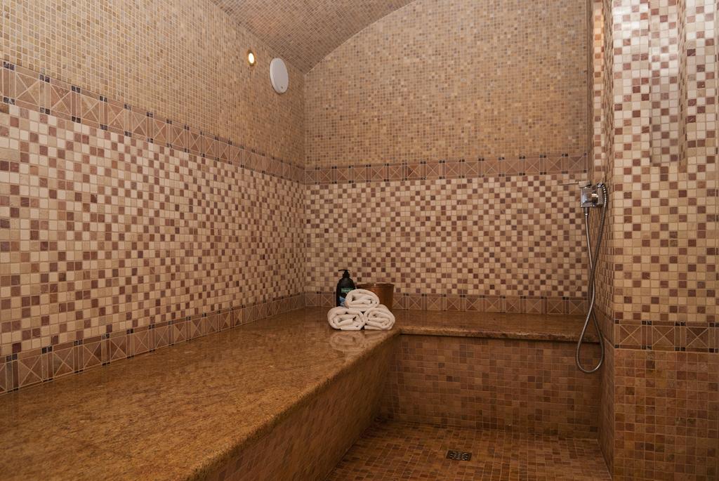 Hammam Executive Old Riga Apartment Стая снимка